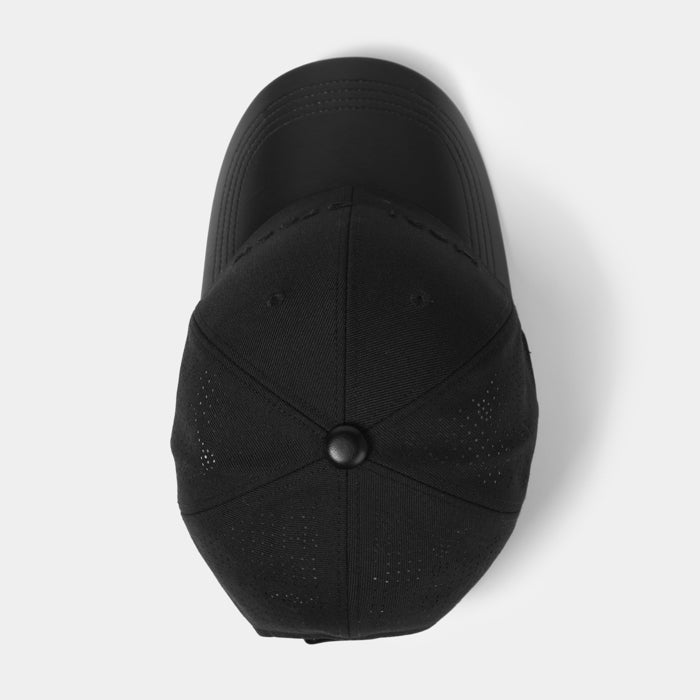 Heal Creek(ヒールクリーク)パンチングロゴキャップ