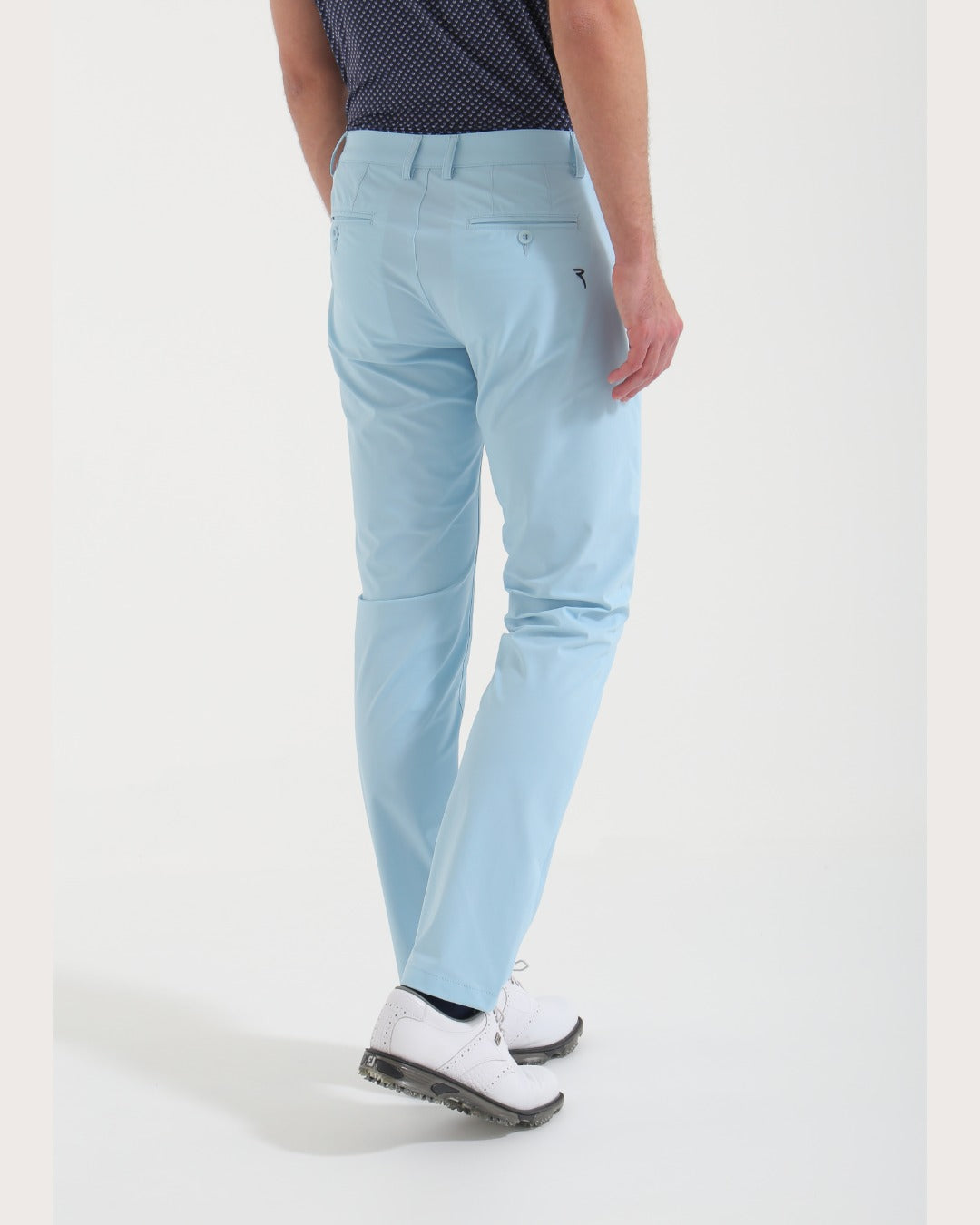 CHERVO(シェルボ)パワースイング4ウェイストレッチパンツ