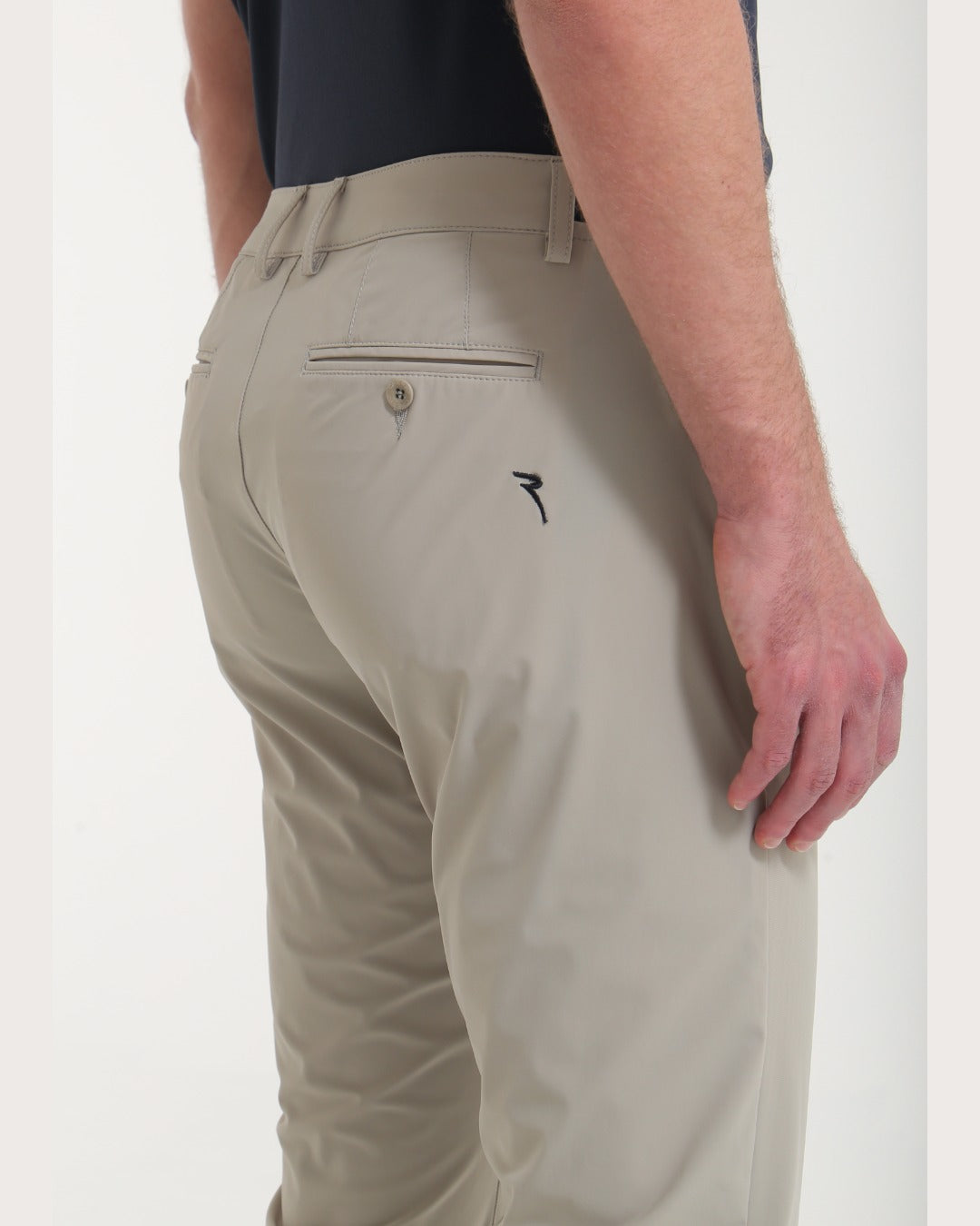 CHERVO(シェルボ)パワースイング4ウェイストレッチパンツ