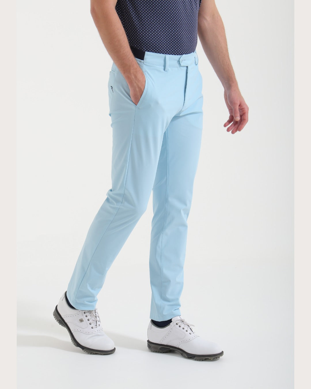 CHERVO（シェルボ）パワースイング４ウェイストレッチパンツ