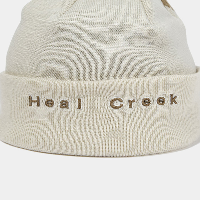 Heal Creek（ヒールクリーク）メンズ Hcマーク ツバ付きニットキャップ