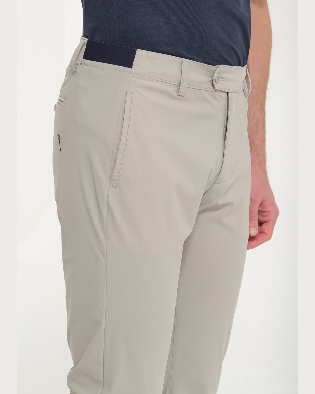 CHERVO（シェルボ）パワースイング４ウェイストレッチパンツ